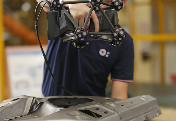 التتبع الضوئي الماسح الضوئي ثلاثي الأبعاد مع التقاط فلاش ثقب