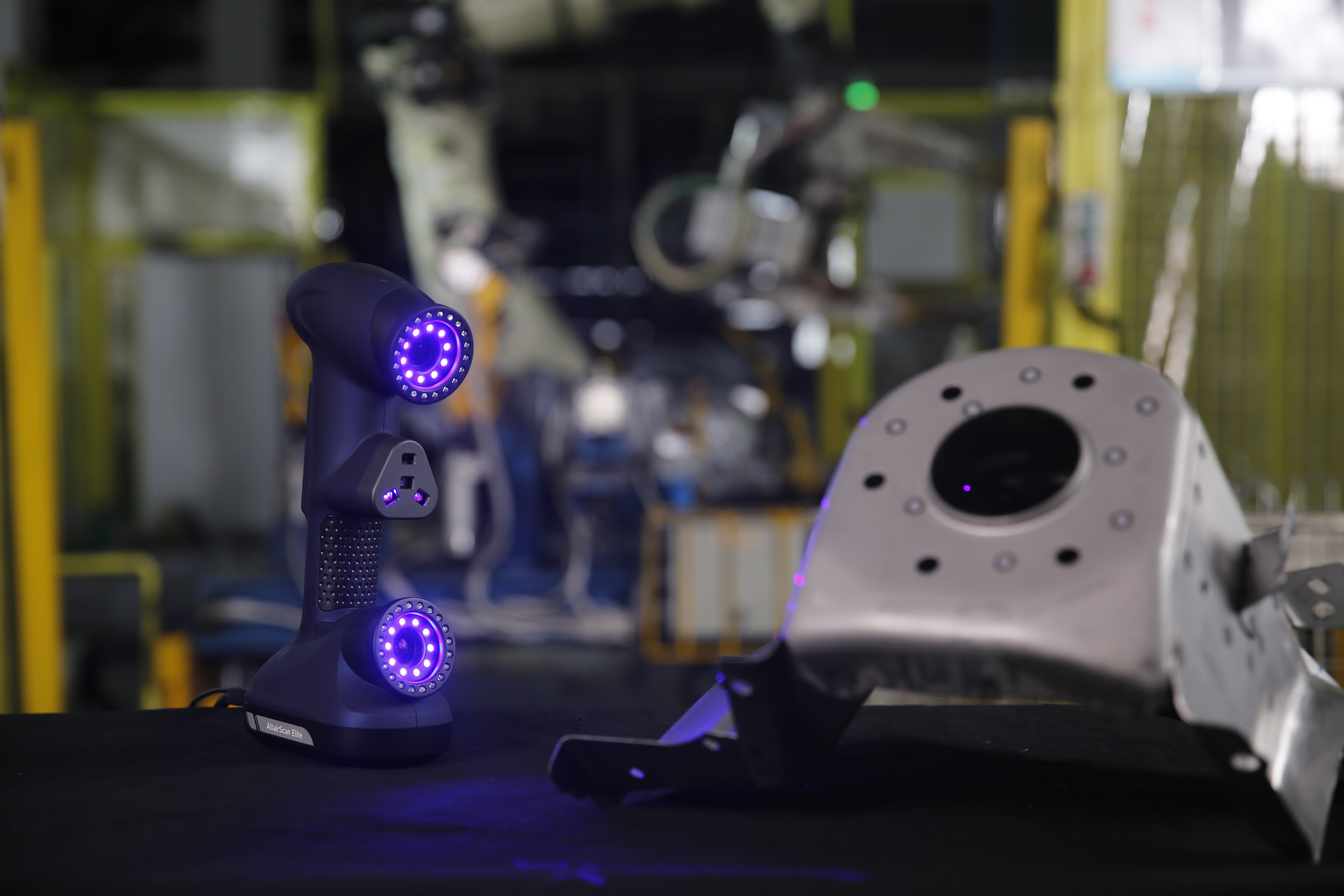 ماسح ضوئي ثلاثي الأبعاد للضوء الأزرق