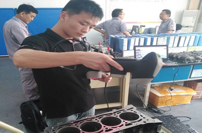 مسح ضوئي ثلاثي الأبعاد لصيانة القالب وإصلاحه